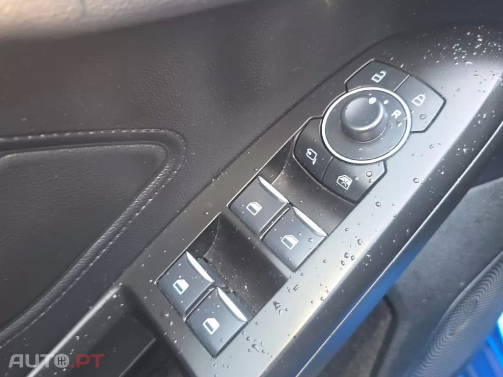 Ford Focus 1.0 EcoBoost MHEV ST-Line X Aut.