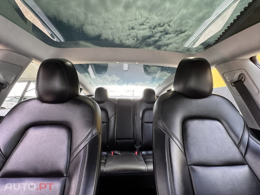 Tesla Model 3 Standard RWD Plus