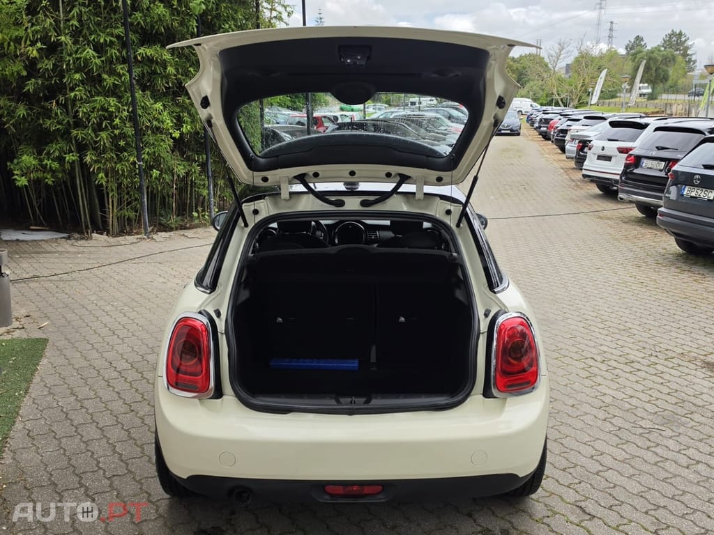 MINI Cooper One D