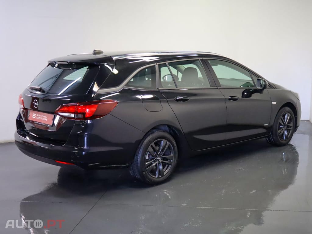 Opel Astra 1.5 Design & Tech ST