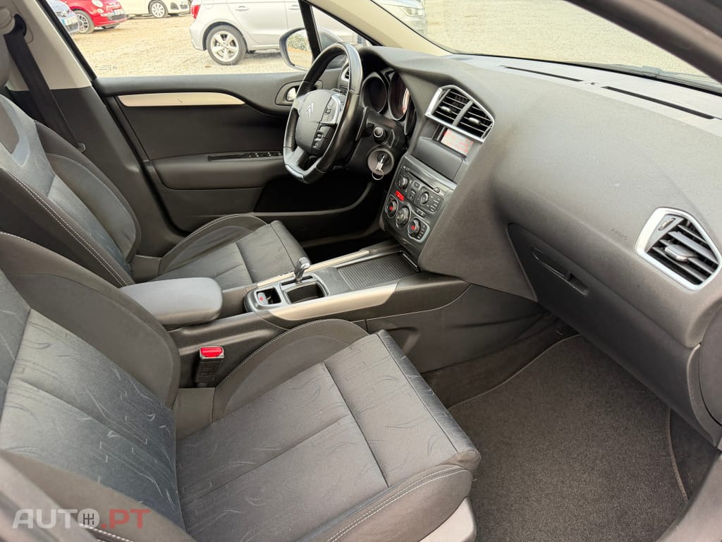 Citroen C4 1.6 e-HDi Exclusive CMP6