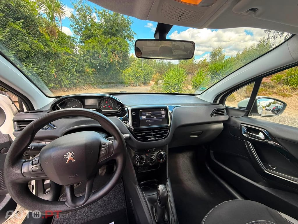 Peugeot 208 Active