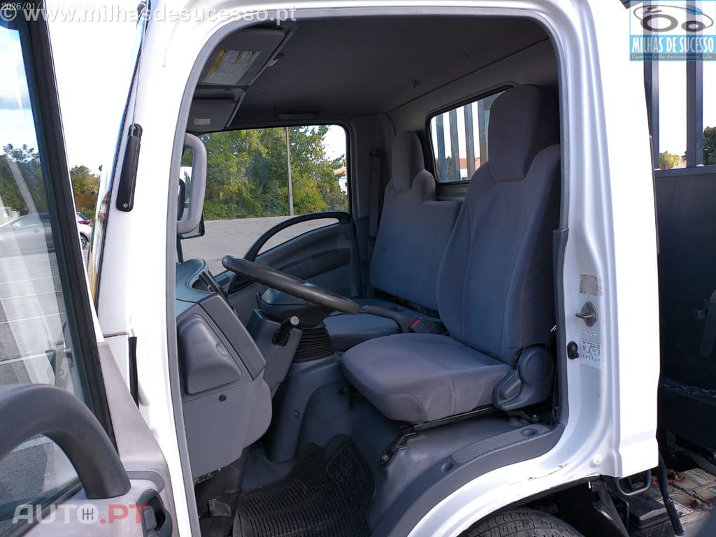 Isuzu Série N NLR 85 3.0 Tri-Basculante C/IVA