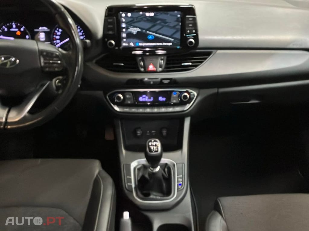 Hyundai i30 CW 1.6 CRDI 110 COMFORT PLUS