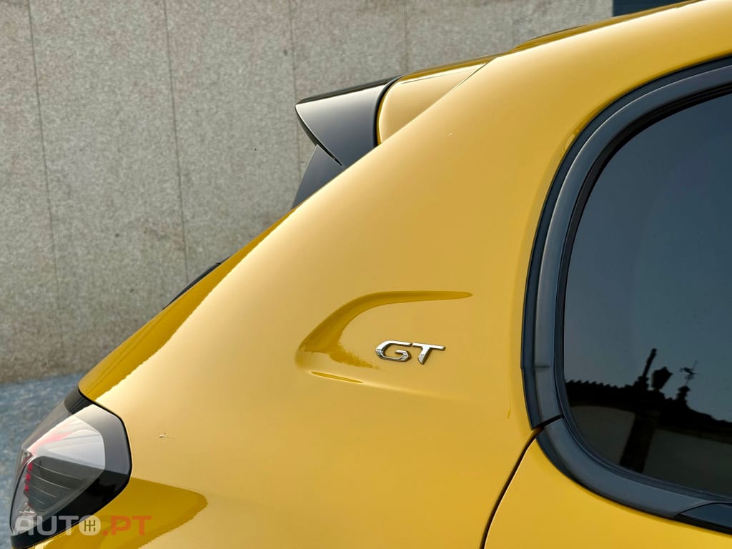 Peugeot 208 1.2 PureTech GT