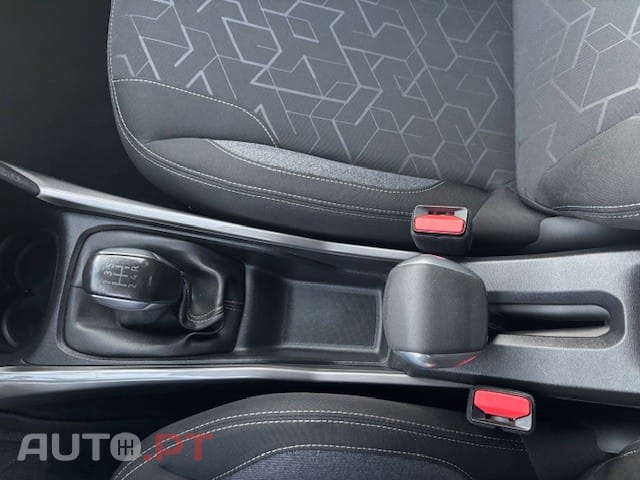 Peugeot 2008 1.6 BlueHDi Style