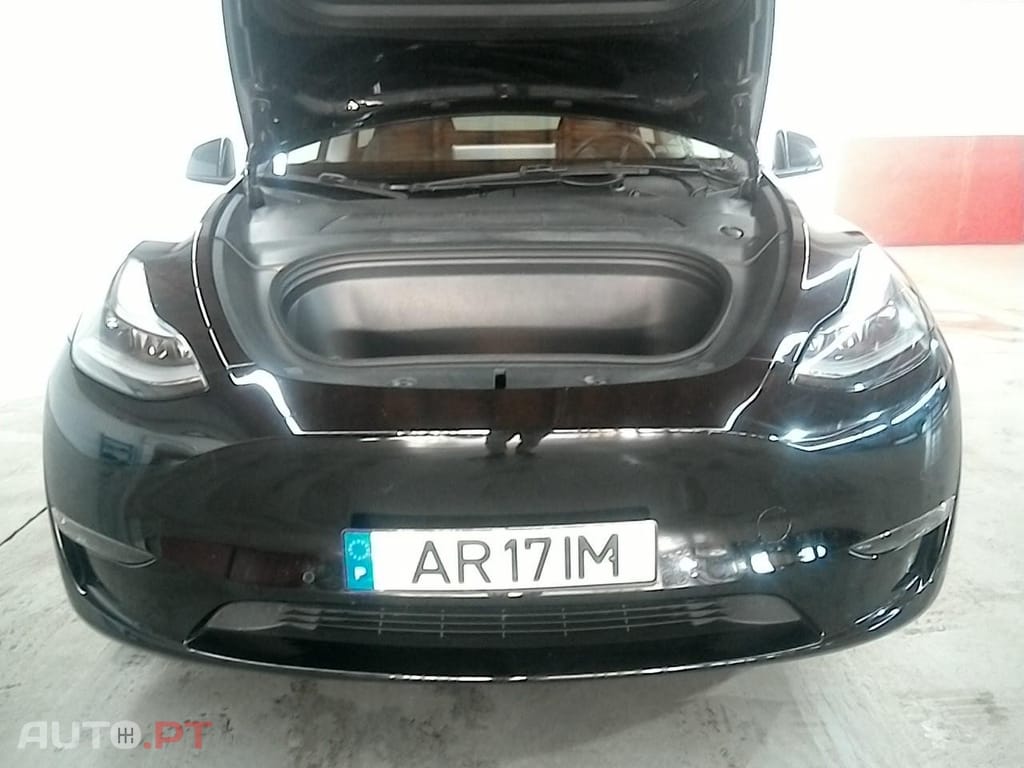 Tesla Model Y Long Range Tração Integral
