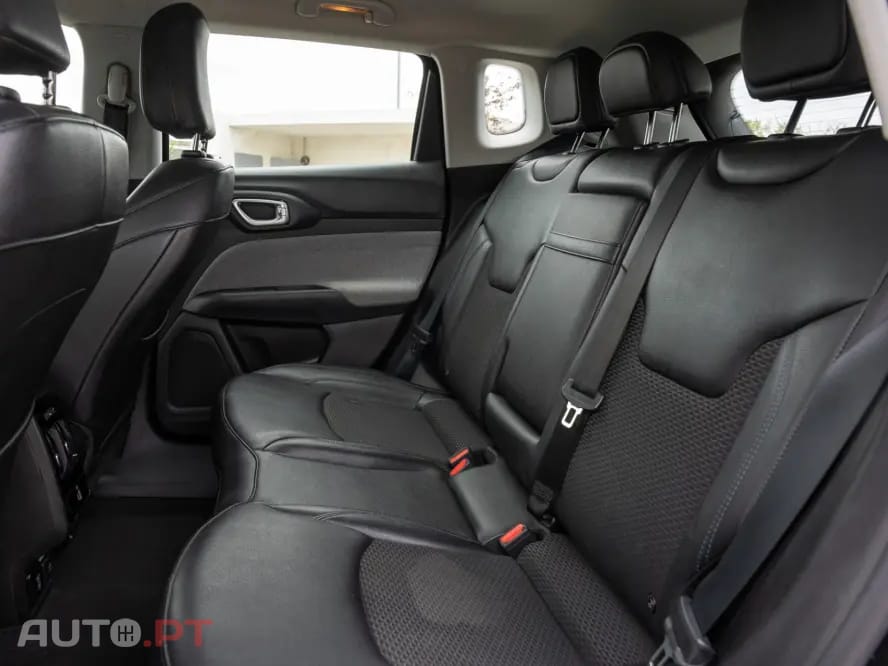 Jeep Compass 1.3 T4 4xe Auto Limited
