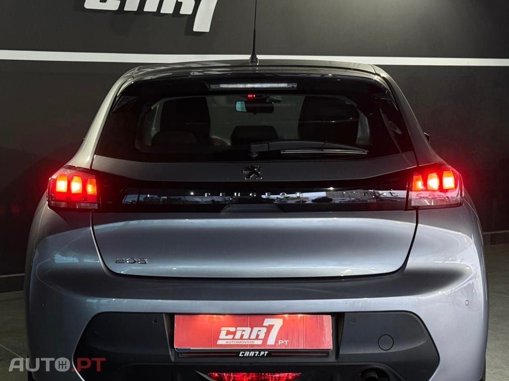 Peugeot 208 PureTech 75 Allure