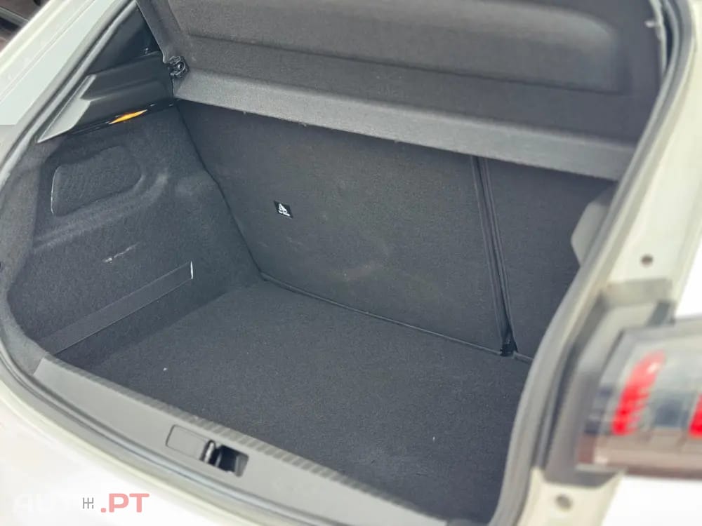 Peugeot 208 1.5 BlueHDi Allure Pack