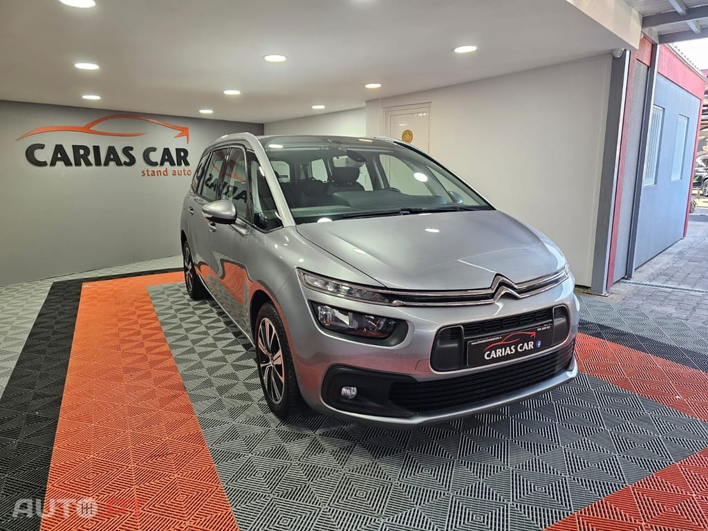 Citroen C4 SpaceTourer 1.5 BlueHDi Shine EAT8