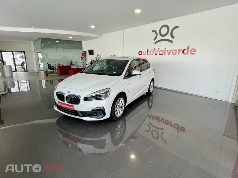 BMW 225 Line Sport