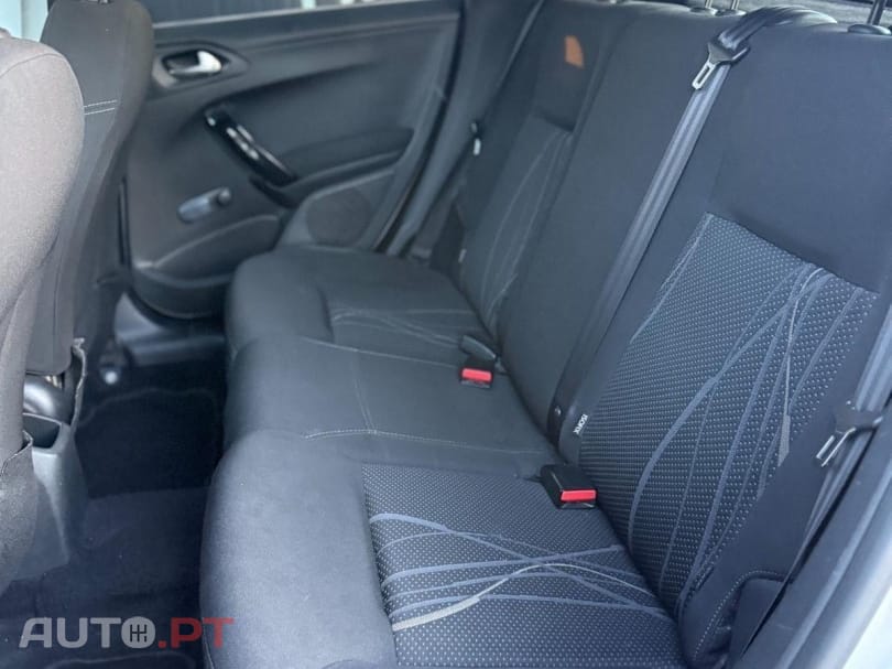 Peugeot 208 1.2 PureTech Active