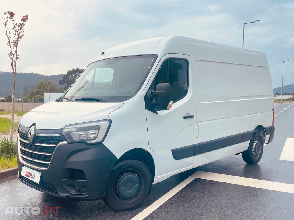 Renault Master 2.3 dCi L2H2 3.3T SS