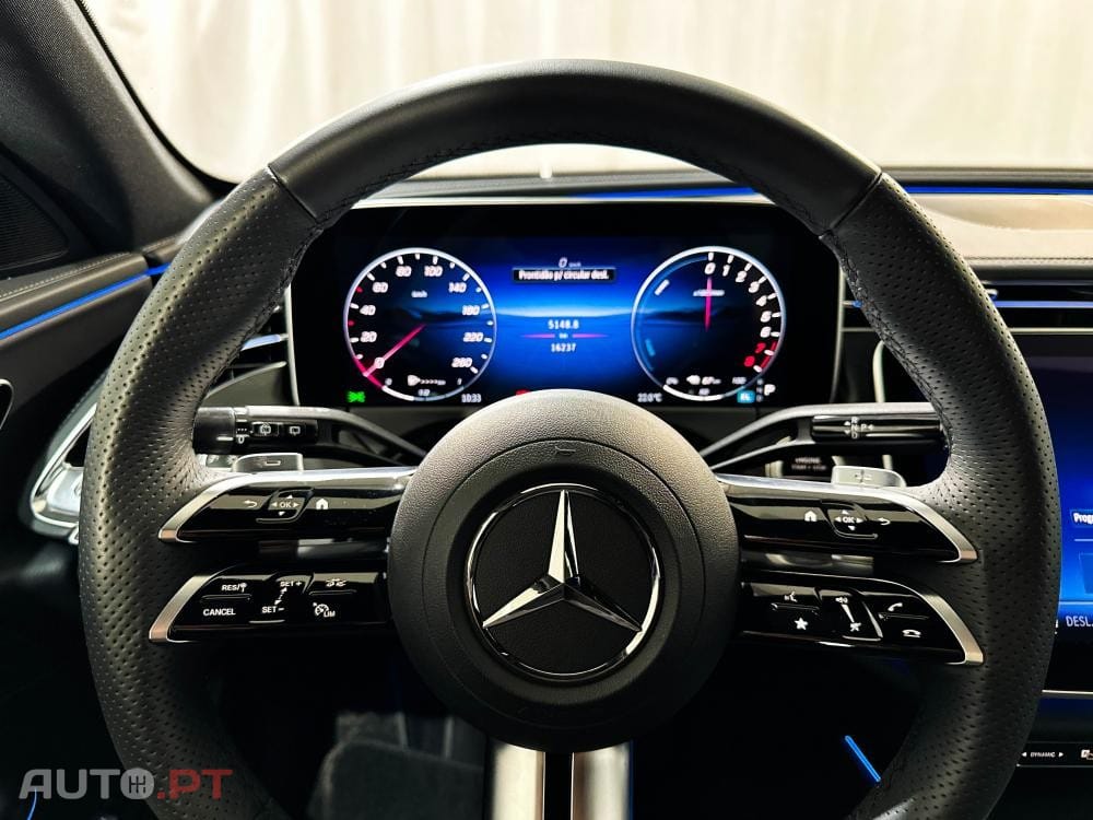 Mercedes-Benz E 300 e 9G-TRONIC AMG Line