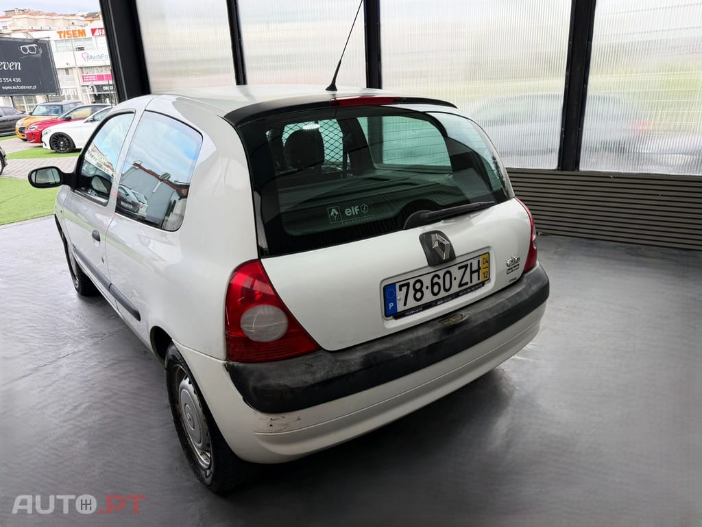 Renault Clio Van
