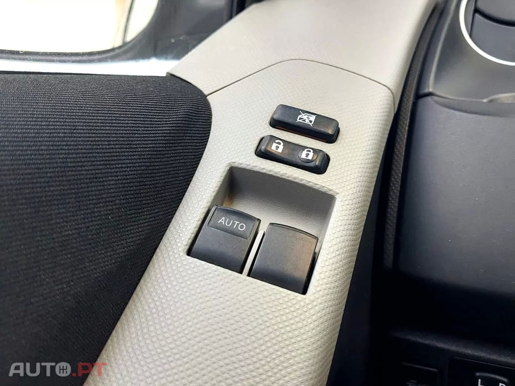 Toyota Yaris 1.0 VVT-i Comfort+AC