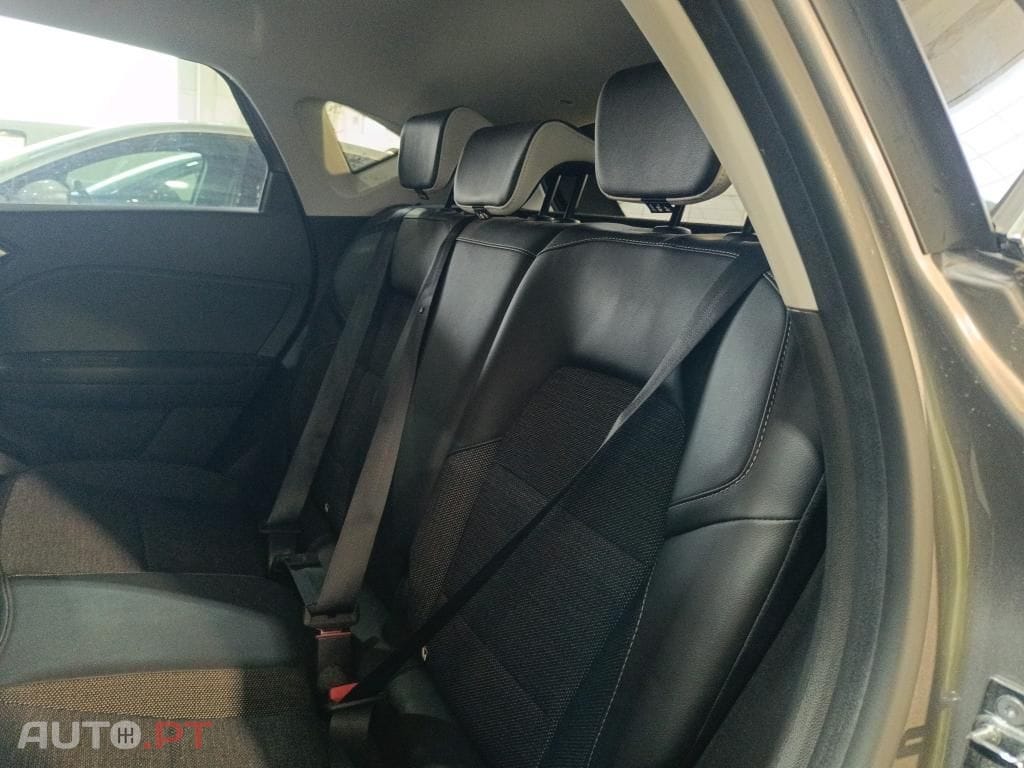 Renault Captur 1.6 E-Tech Plug-In Hybrid Techno