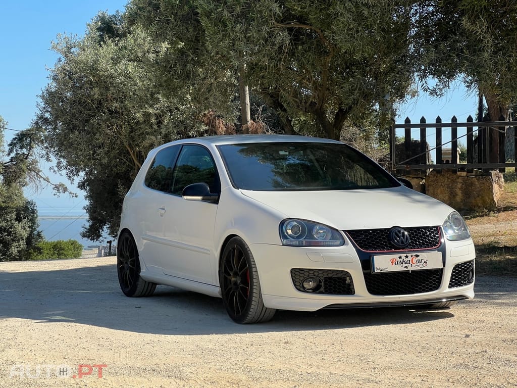 Volkswagen Golf GTI DSG EDITION 30