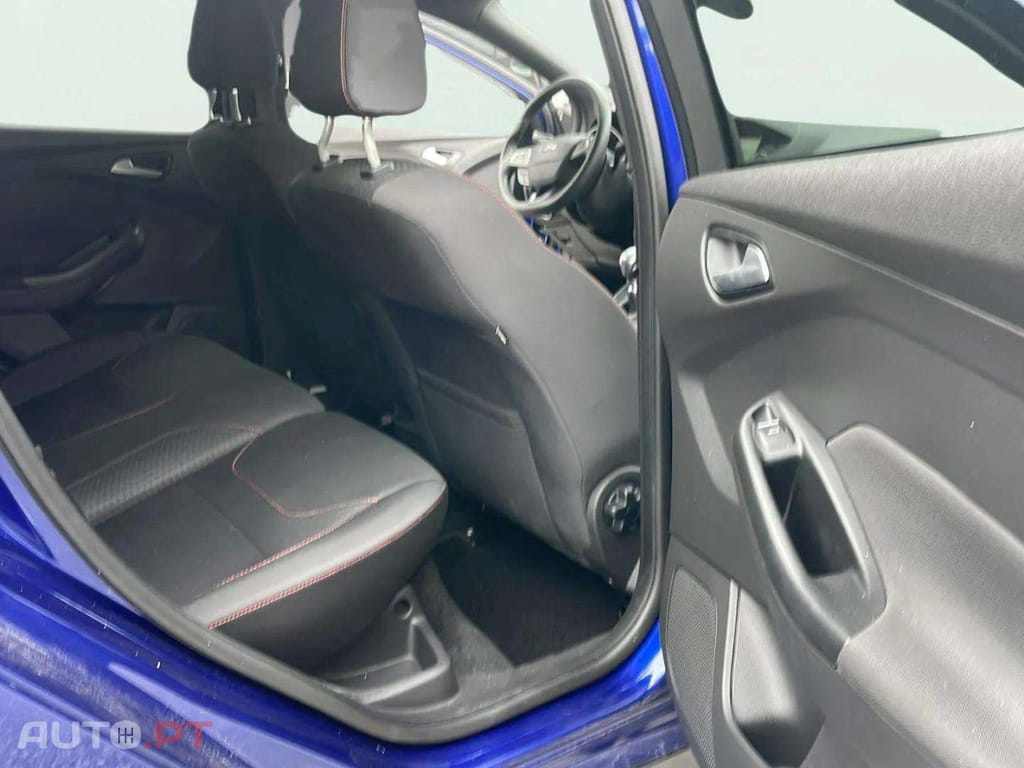 Ford Focus 1.0 EcoBoost ST-Line