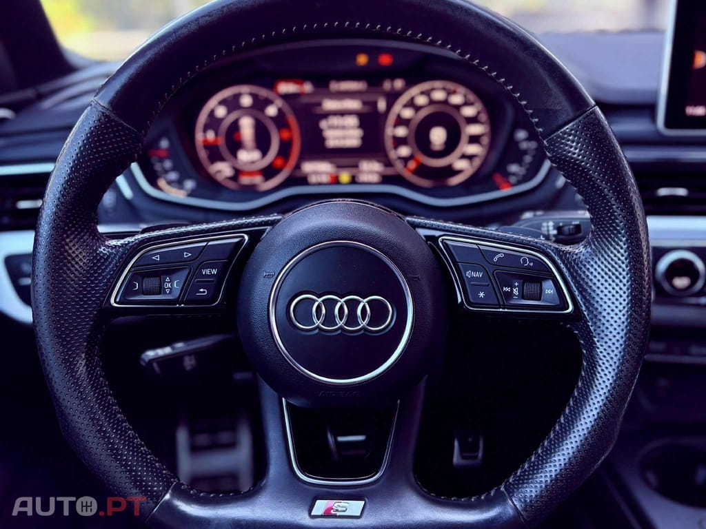 Audi A4 Avant 2.0 TDI S-line S tronic