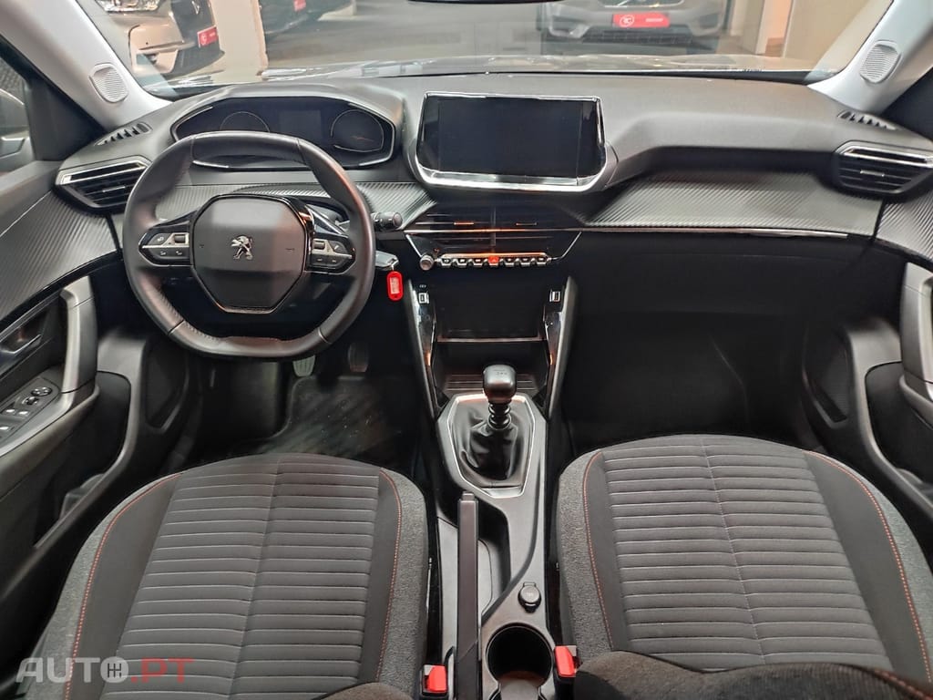Peugeot 2008 1.2 PureTech Active