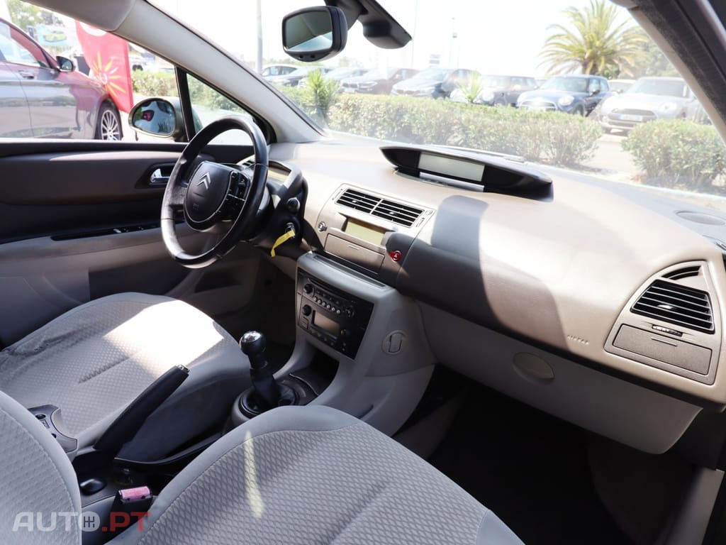 Citroen C4 1.6 HDi 110 Exclusive