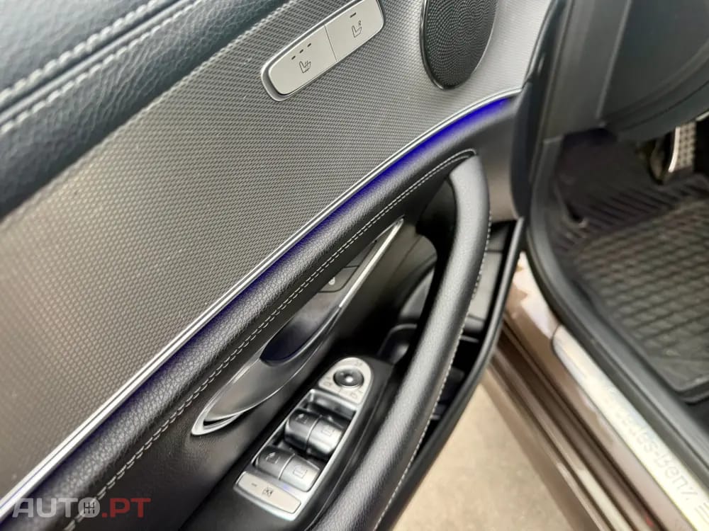 Mercedes-Benz E 220 d AMG Line