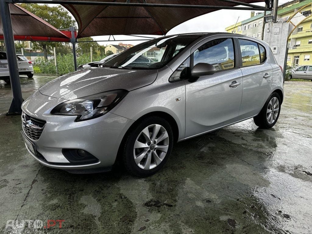 Opel Corsa 1.4 Innovation Easytronic