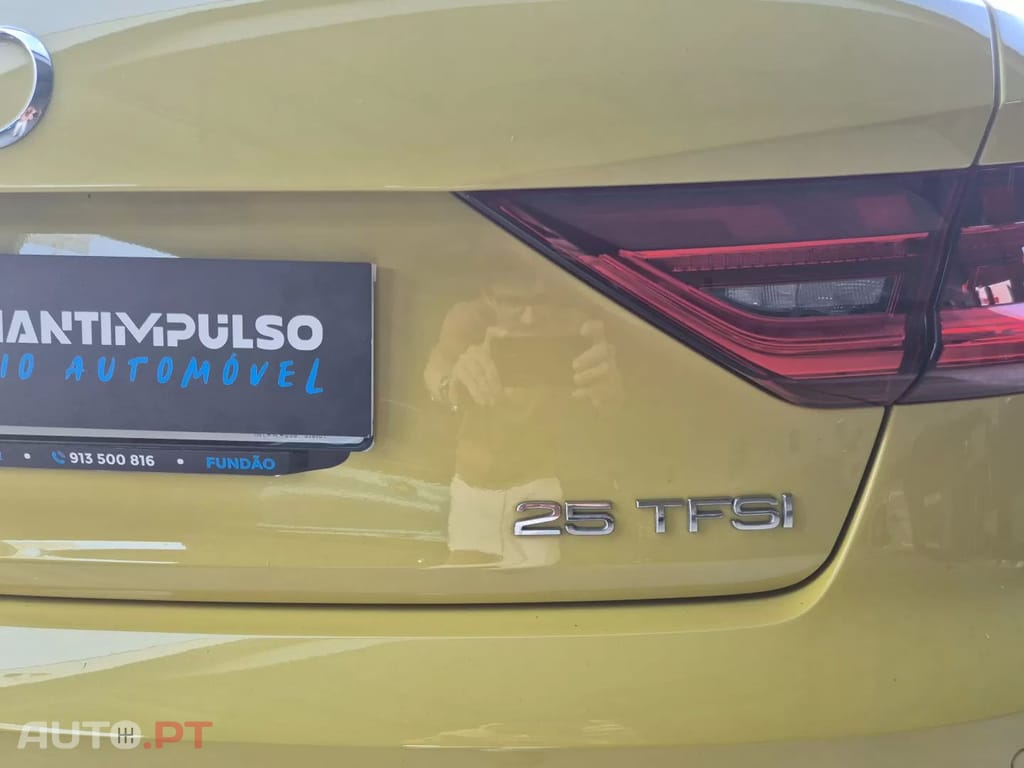 Audi A1 25 TFSI S tronic S line