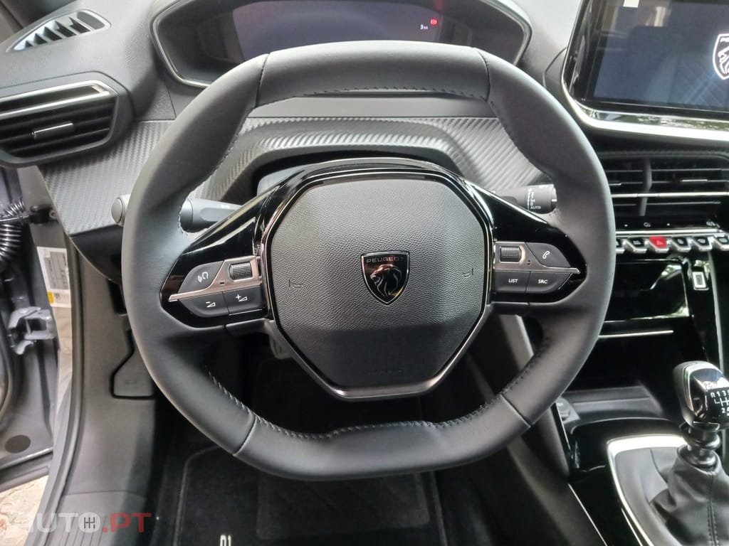 Peugeot 2008 1.2 PureTech Allure Pack