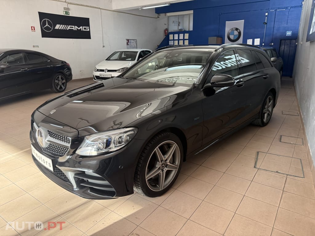 Mercedes-Benz C 300 de AMG Line