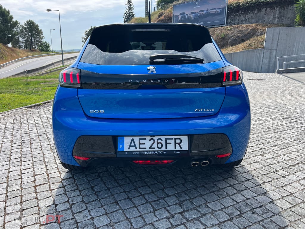 Peugeot 208 1.2 PureTech GT Line EAT8