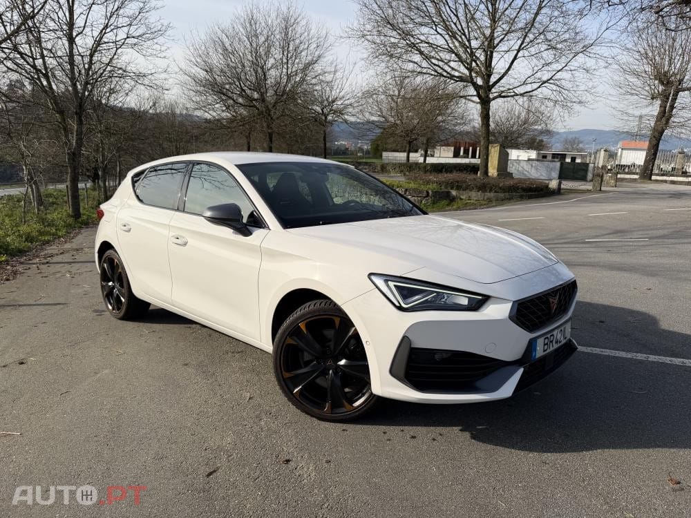 Cupra Leon 1.4 e-Hybrid VZ DSG