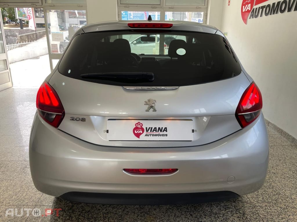 Peugeot 208 1.6 BlueHDi Style