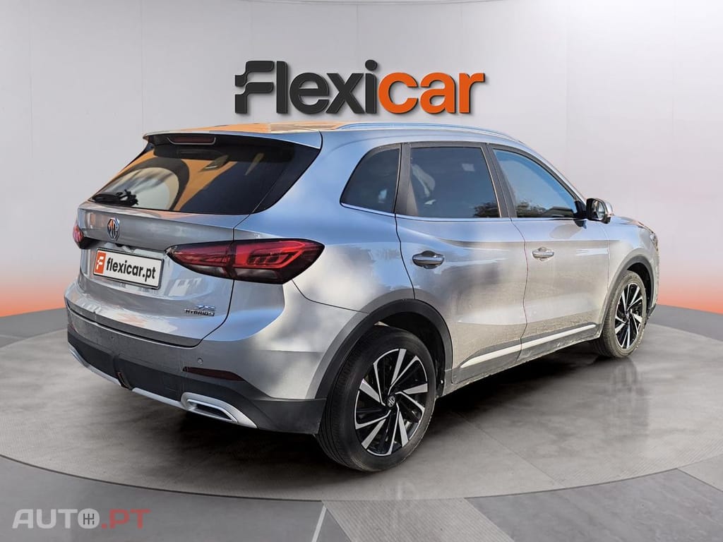 MG ZS 1.5 Hybrid+ Luxury
