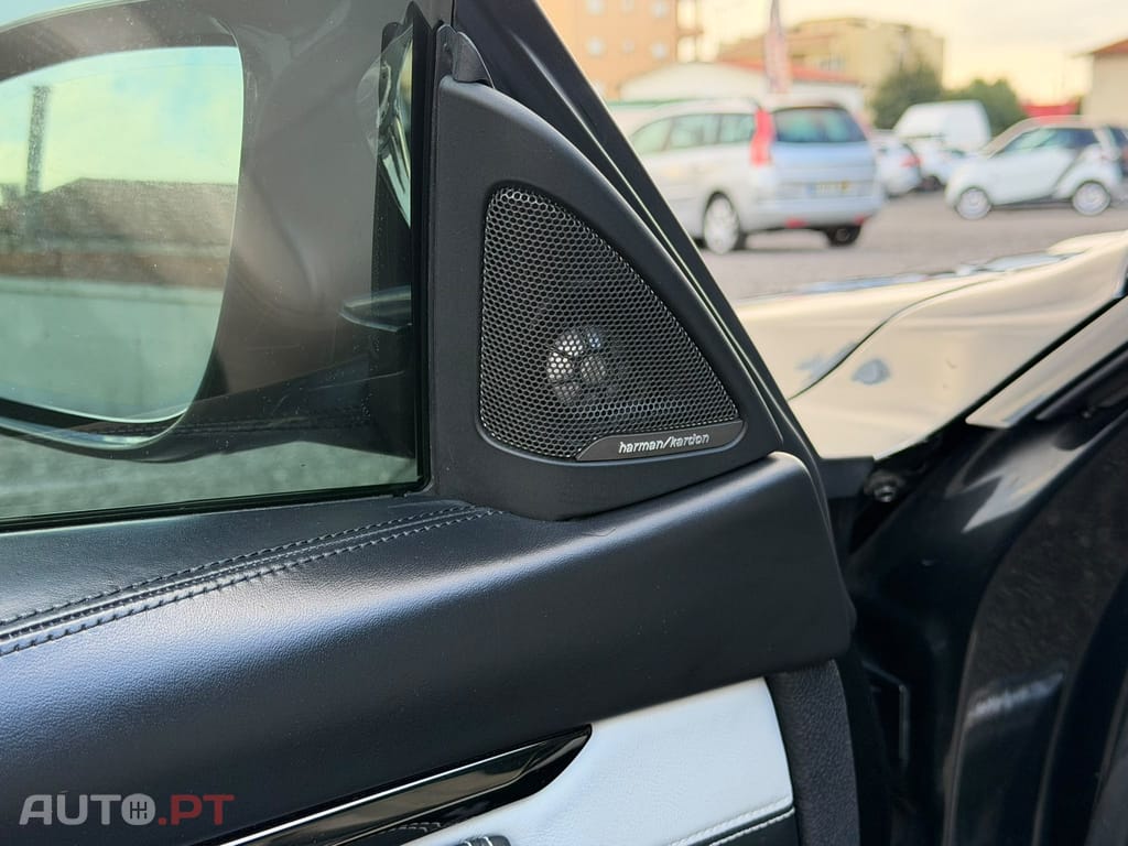 BMW M4 Auto