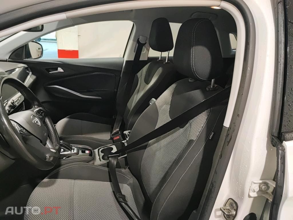 Opel Grandland (X) 1.5 CDTI GS AT