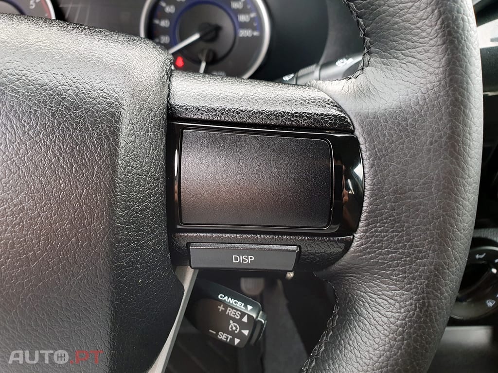 Toyota Hilux 2.4 D-4D 4WD CD CM