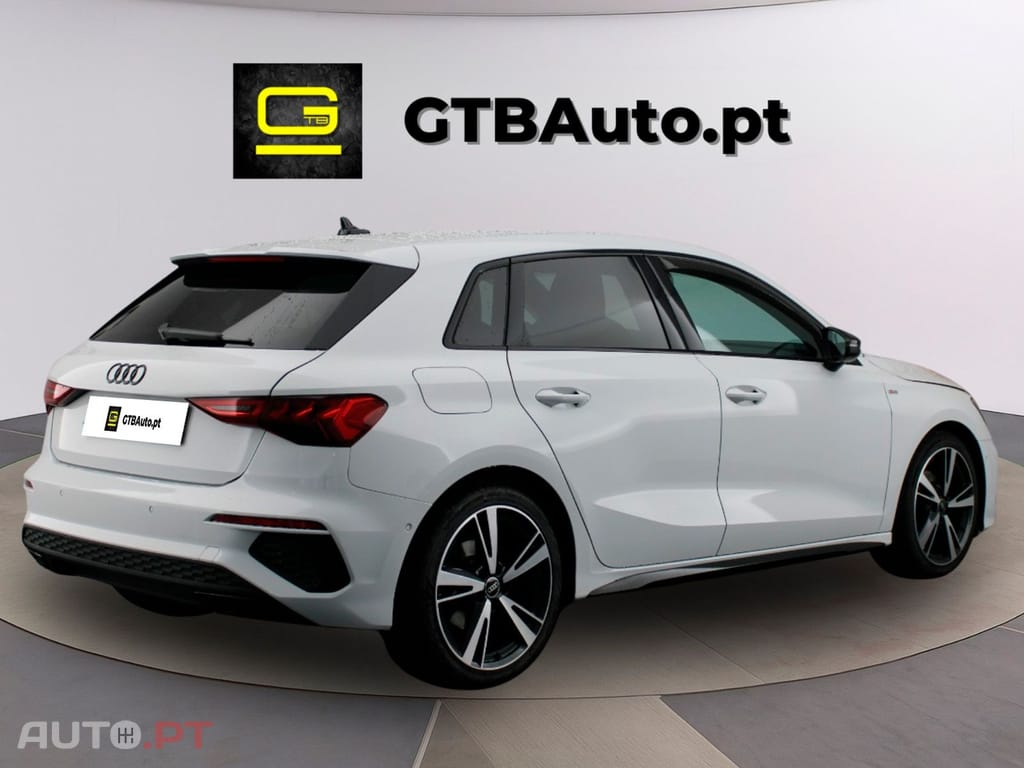 Audi A3 Sportback 2.0 TDI S-LINE