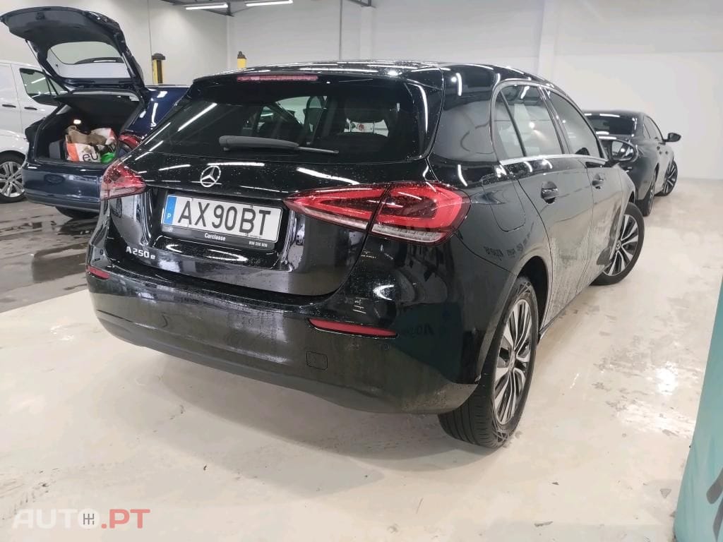Mercedes-Benz A 250 e Style Plus