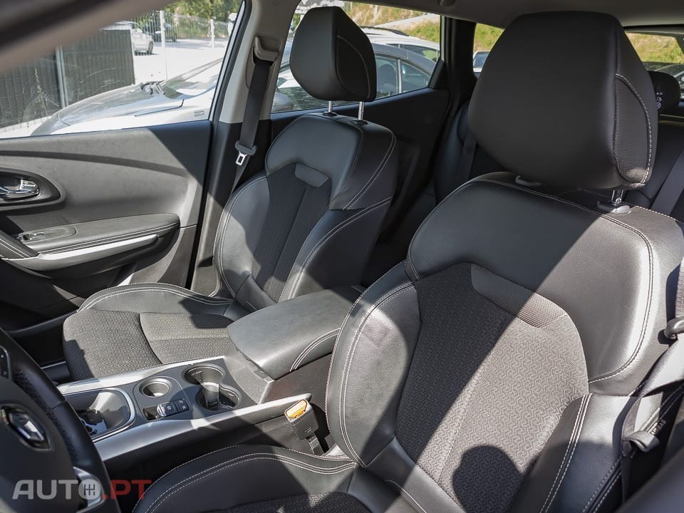 Renault Kadjar Energy TCe 130 EDC LIMITED