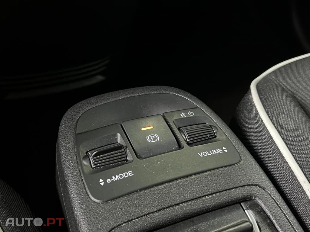 Fiat 500e Elétrico 70kW 95cv