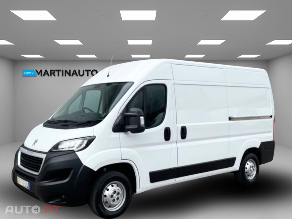 Peugeot Boxer 2.2 BlueHDi 335 L3 CD