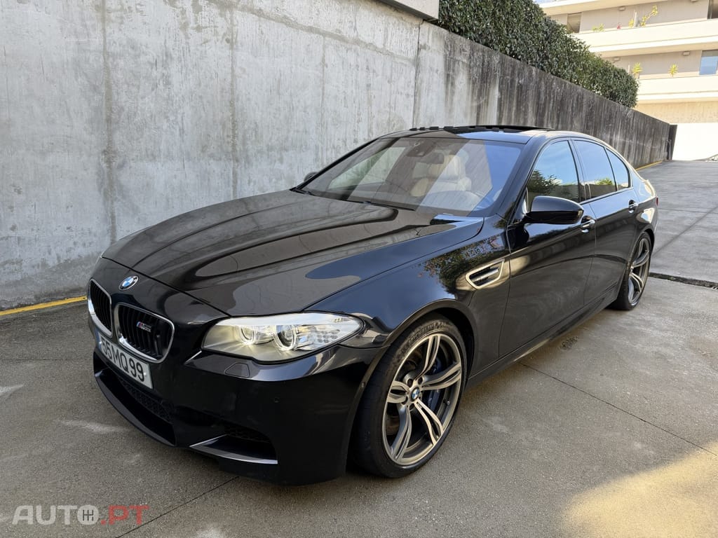 BMW M5 Standard