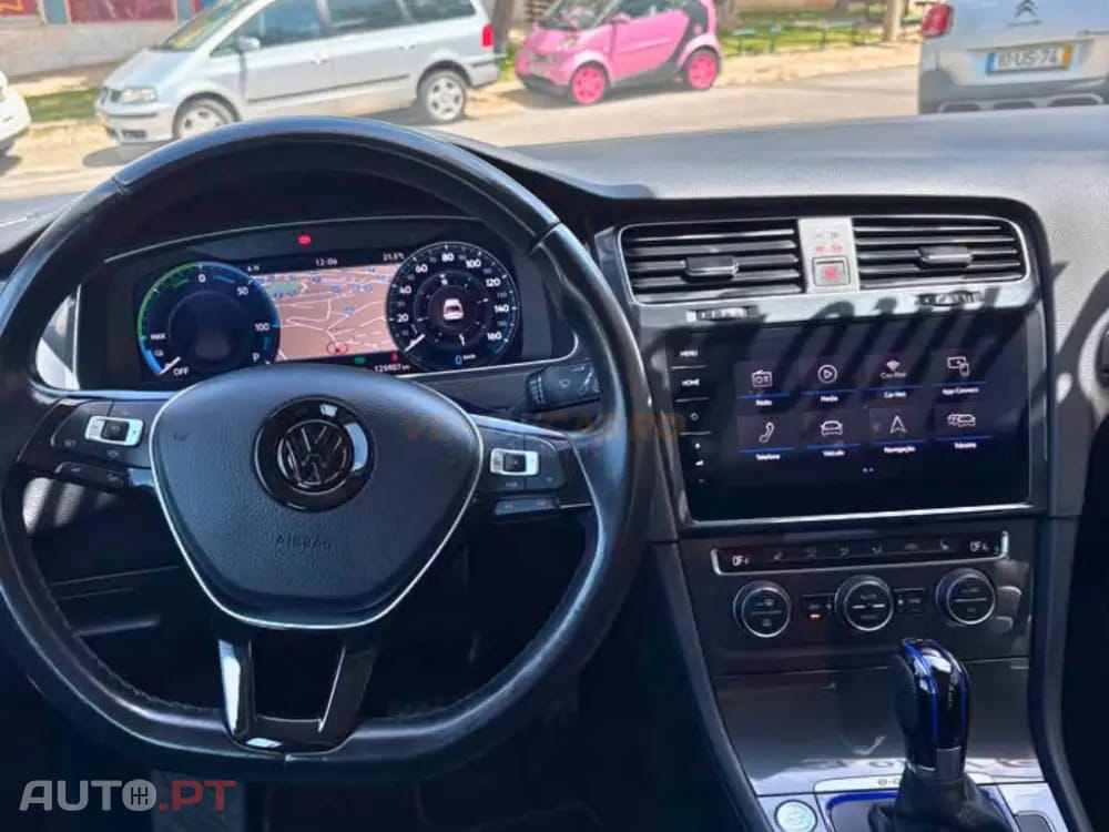 Volkswagen e-Golf AC/DC