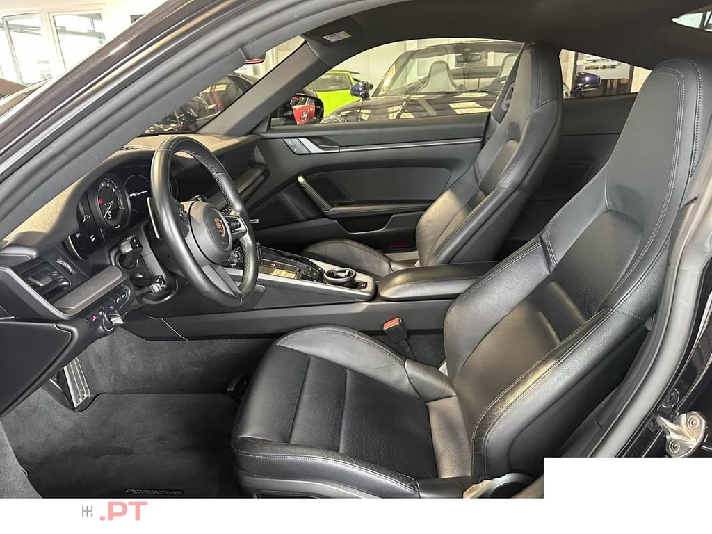 Porsche 992 CoupÃ©