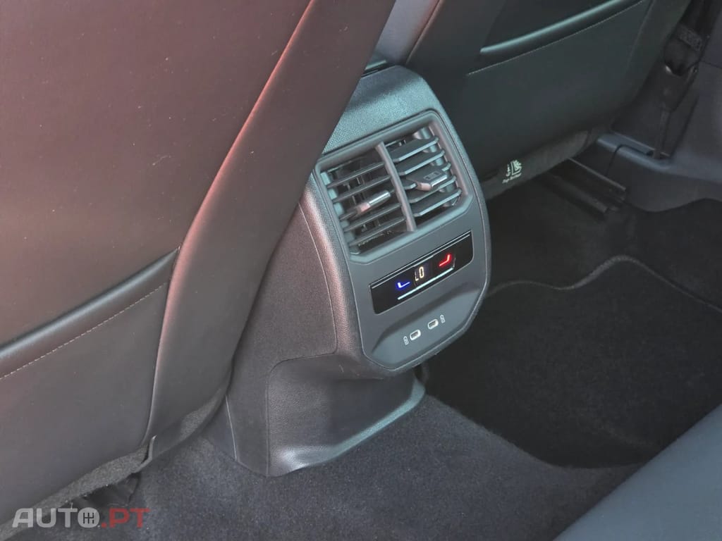Cupra Leon ST 1.4 e-Hybrid MID DSG