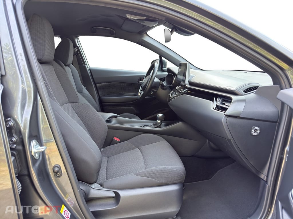 Toyota C-HR 1.8 HSD Comfort+P.Style