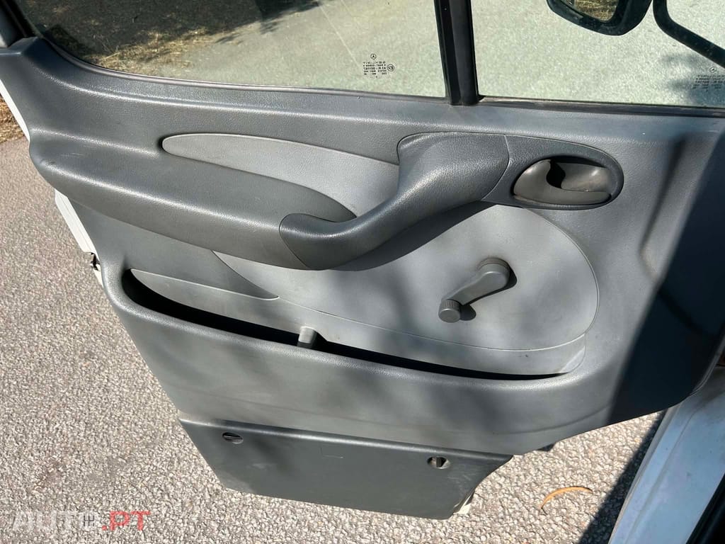 Mercedes-Benz Sprinter 416 2.7CDI 155cv